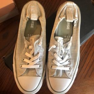 Women’s converse size 9 gray/white
